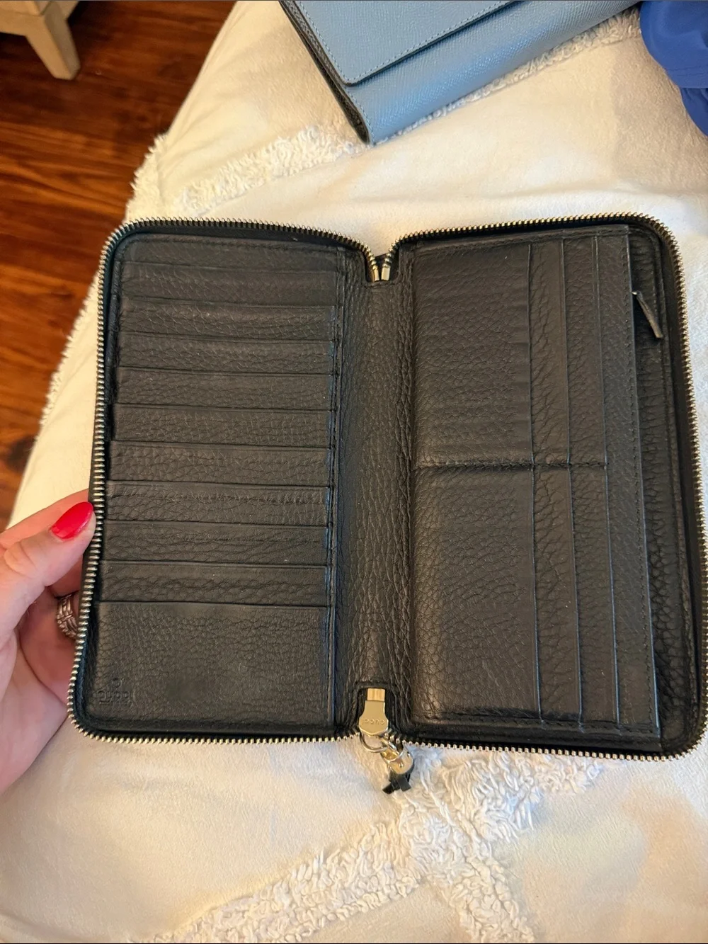 Gucci Black Zip-Around Leather Wallet with Embossed Logo
